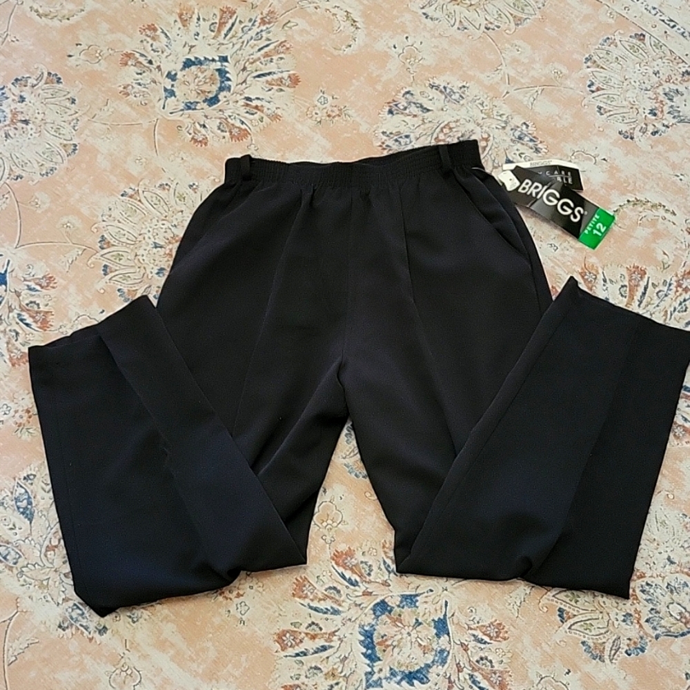Briggs Petite black pullon pants elastic waistband belt loops taper leg 12P New…
